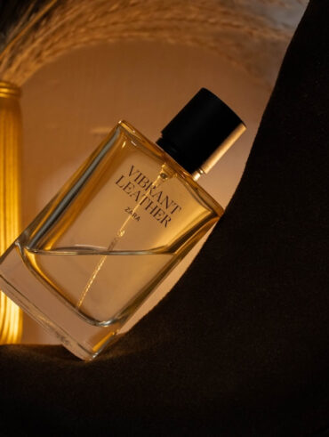 Klasyczne perfumy męskie, które nigdy nie wyjdą z mody – przewodnik po ponadczasowych zapachach